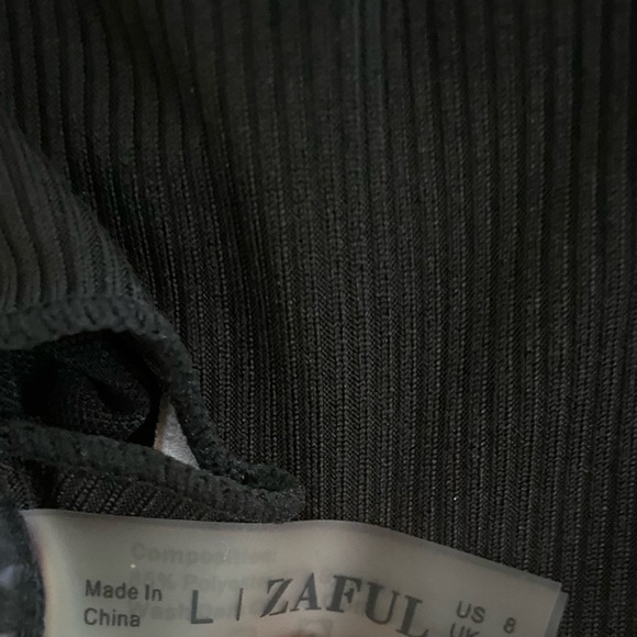 Zaful Bikini Top Women’s Large US 8 Black Ribbed Removable Padding Swimwear - Picture 2 of 7